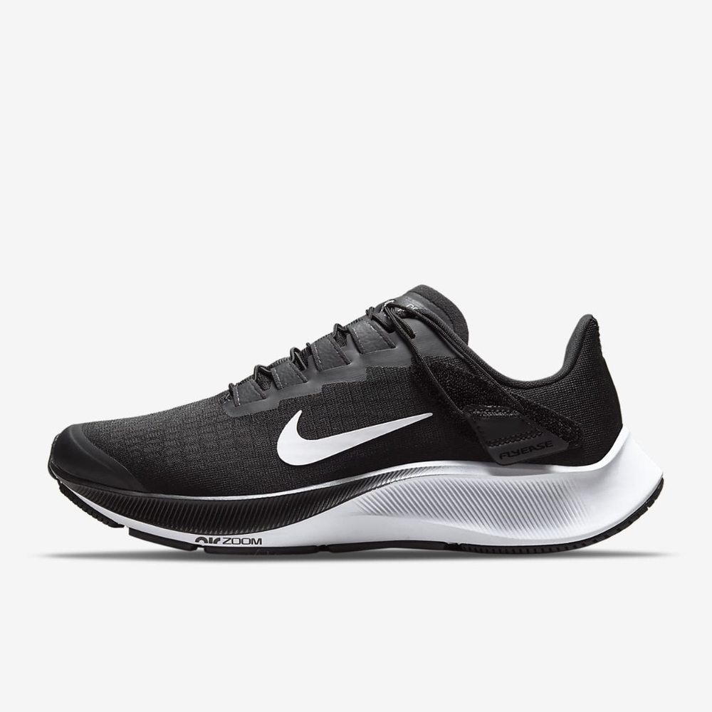 EUC Nike Air Zoom 37 Size 7.5 Women's